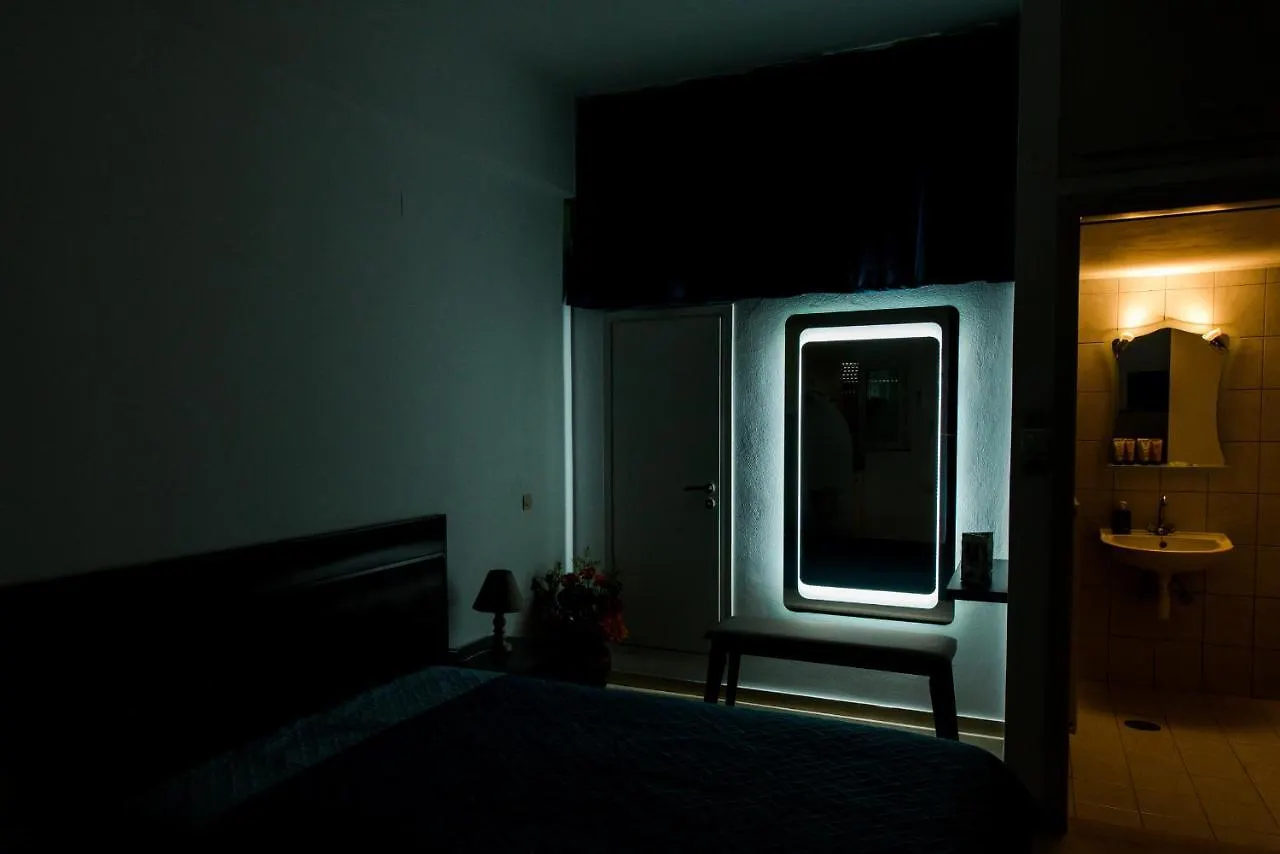 Apartment Studio Flower Skalanion